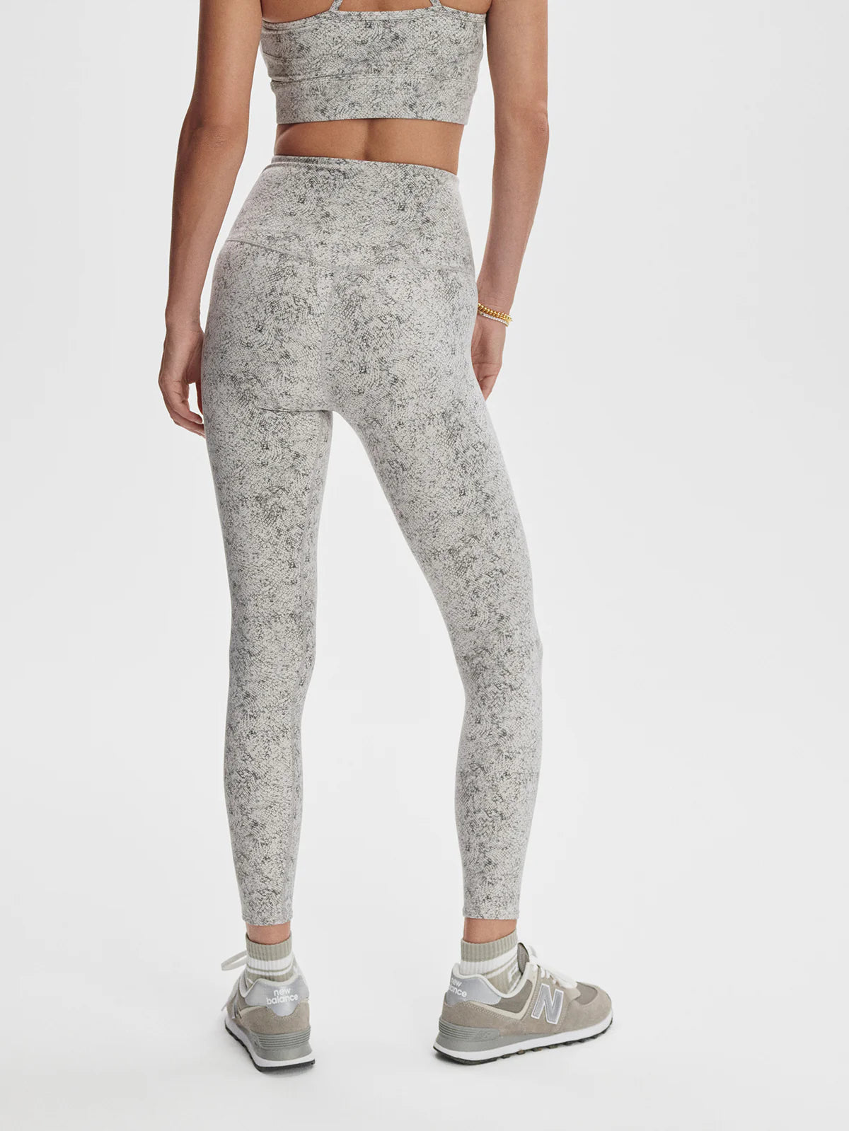 Legging de yoga ARIA serpent – taille haute & liberté de mouvement Varley