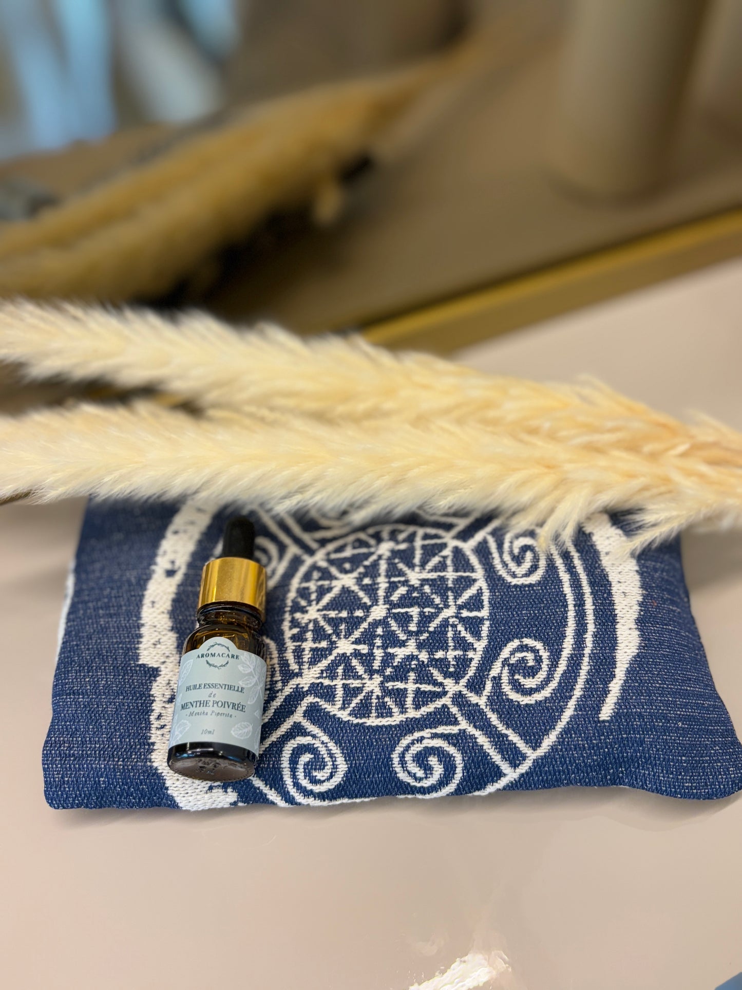 Coffret eye pillow et huile essentielle ÉVASION SACRÉE - YOGA SPIRIT