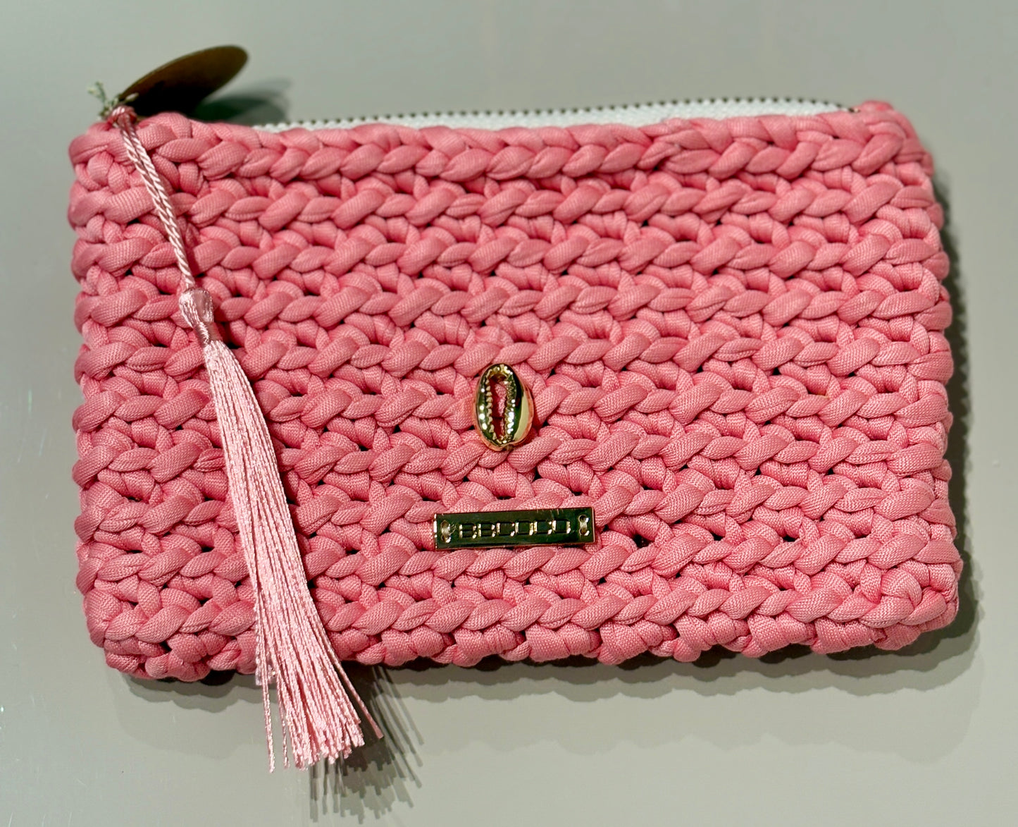 Pochette tressée à la main ROSE-HILLS made in Mauritius - 9 Coloris