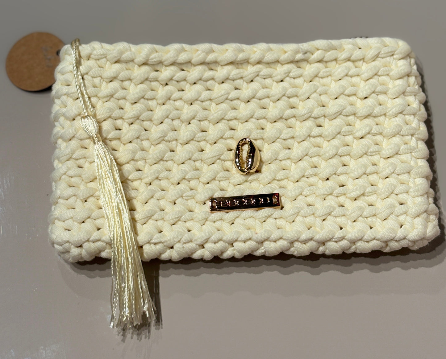 Pochette tressée à la main ROSE-HILLS made in Mauritius - 9 Coloris