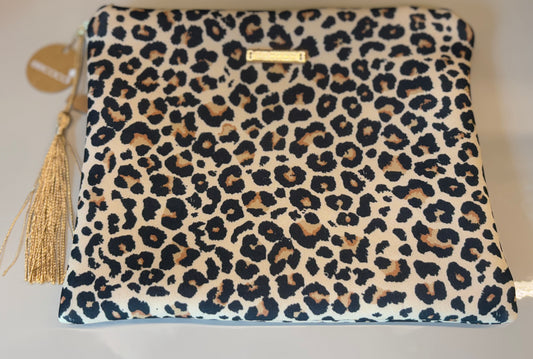 Pochette ÎLE AUX CERFS imprimé léopard chic made in Mauritius