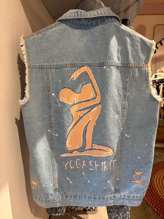 Veste en jean personnalisée – édition exclusive Yoga Spirit x Victor Weld