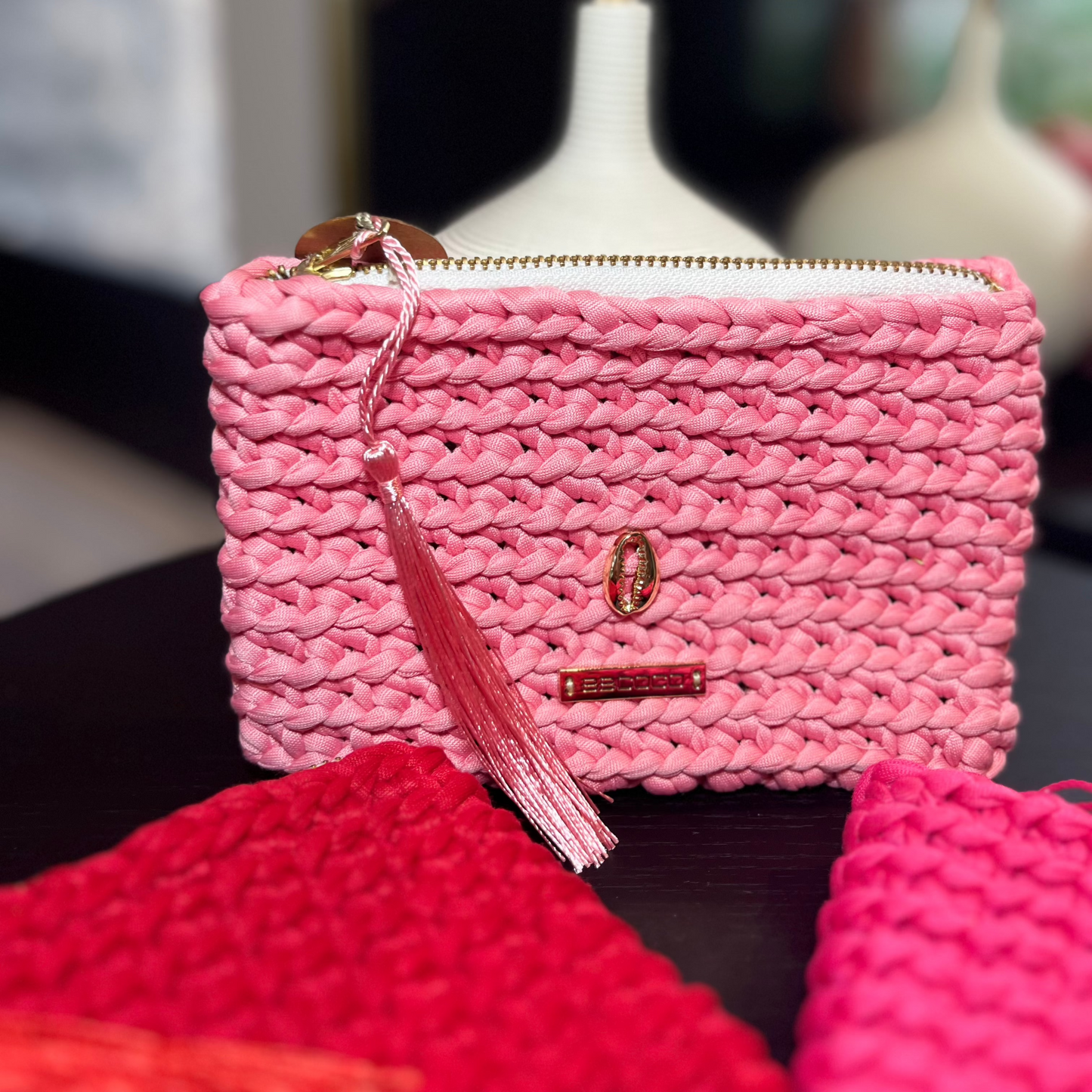 Pochette tressée à la main ROSE-HILLS made in Mauritius - 9 Coloris