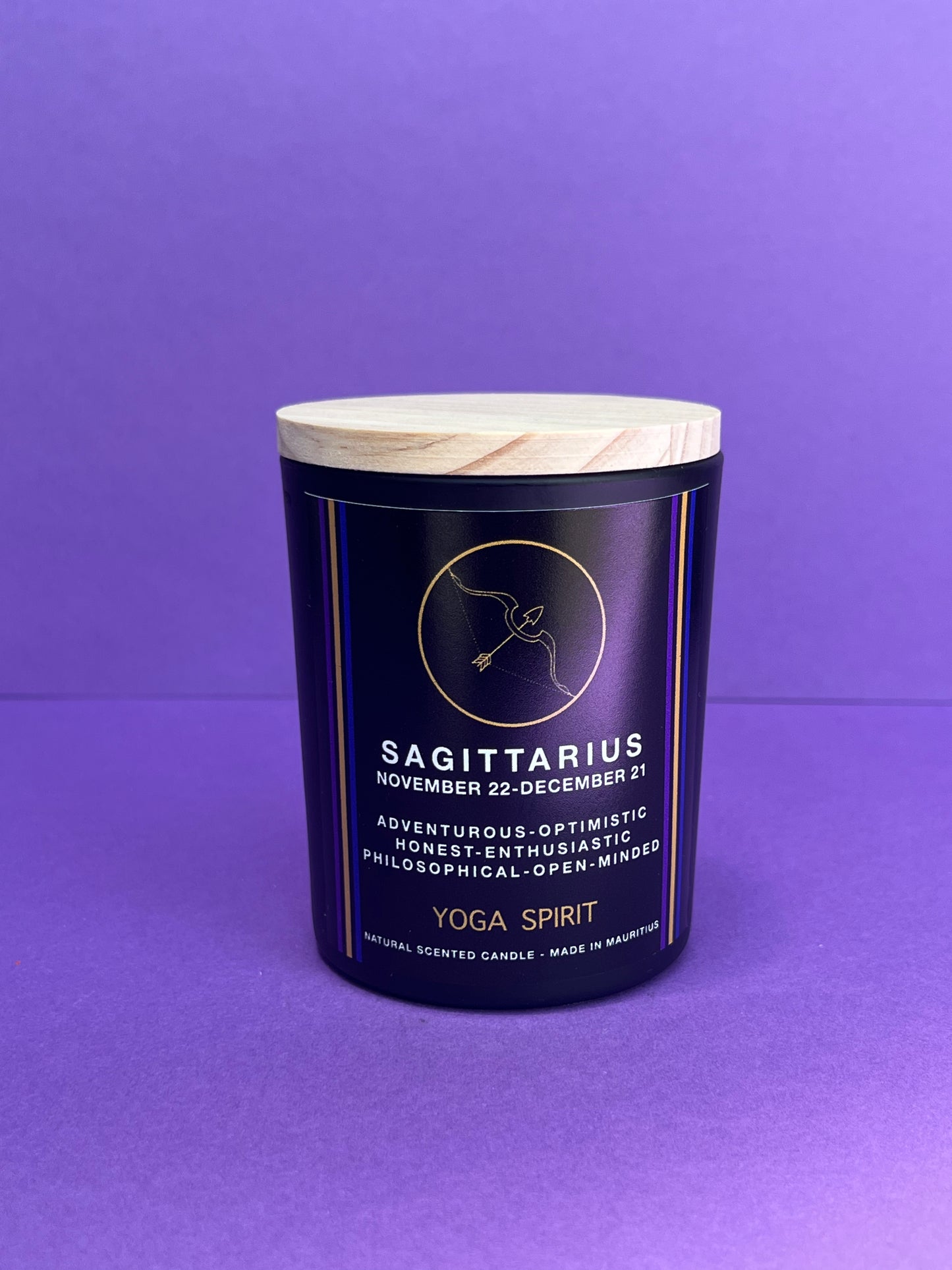 Bougie astrologique artisanale NOVA made in Maurice - YOGA SPIRIT