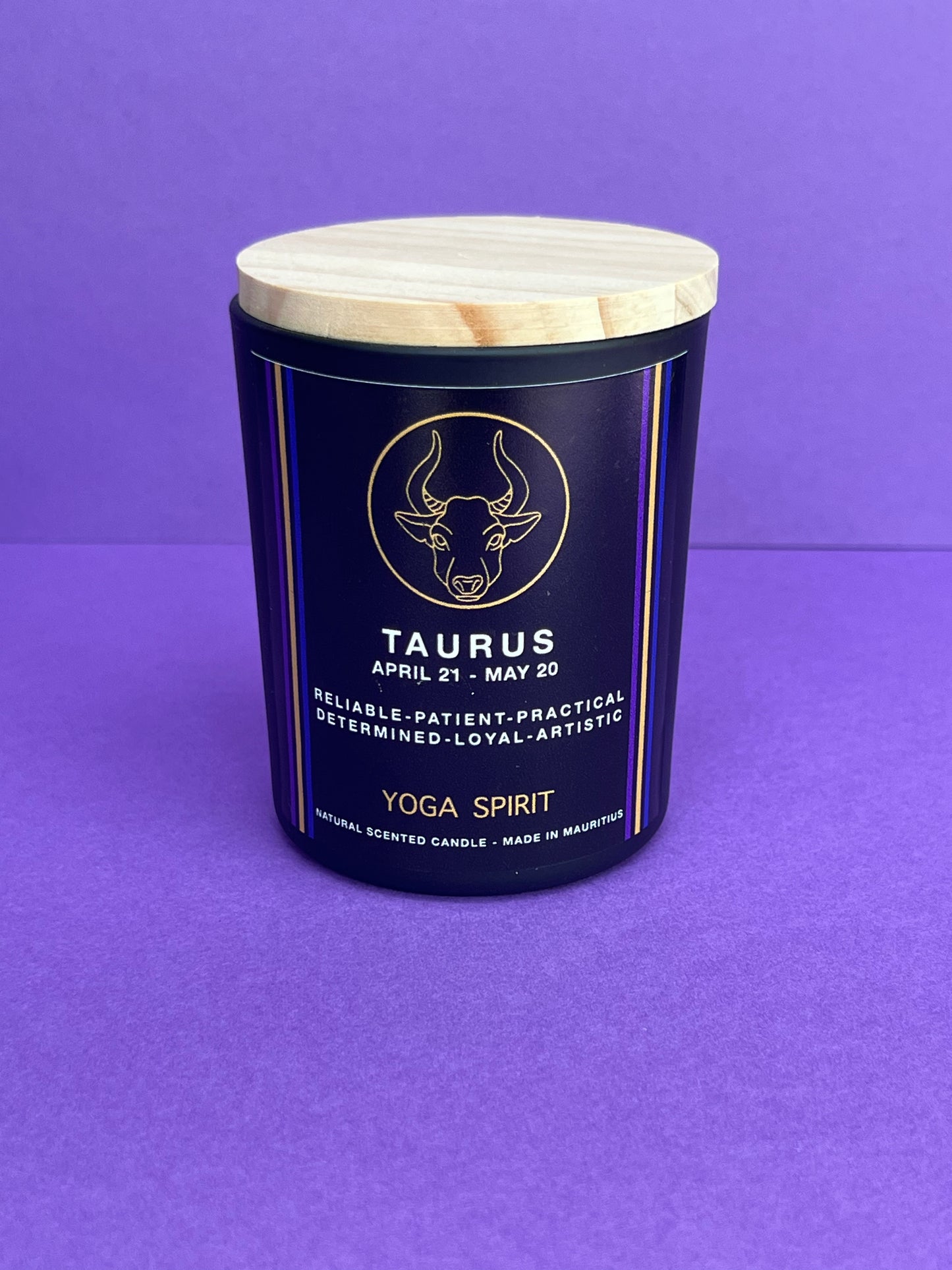 Bougie astrologique artisanale NOVA made in Maurice - YOGA SPIRIT