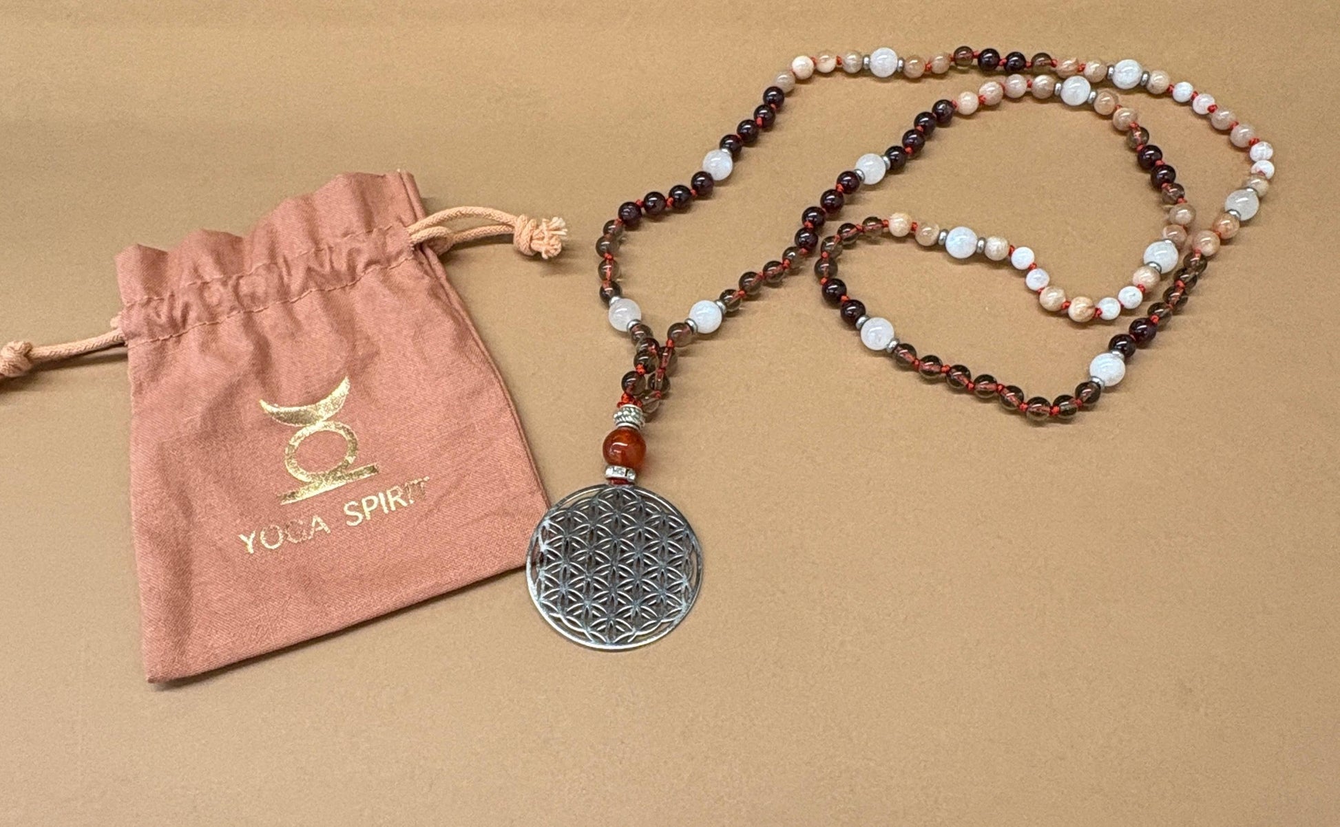 Mâla GUERRIÈRE Pierre de lune