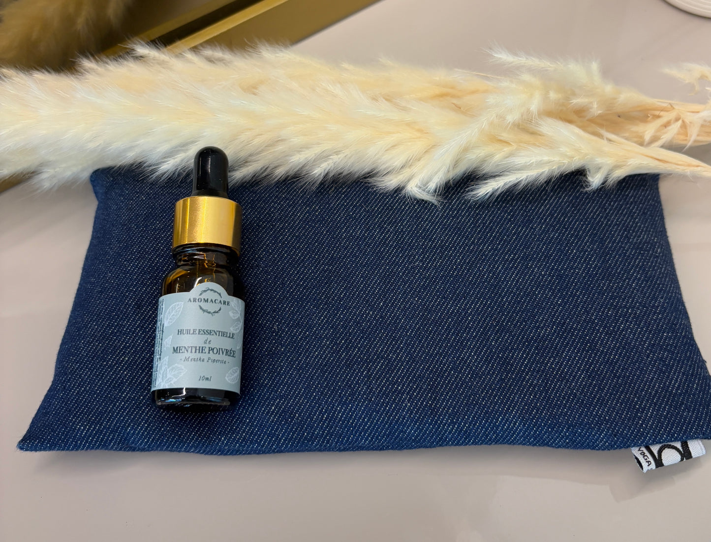 Eye pillow and essential oil box set SACRED ESCAPE